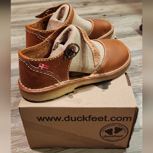 38 Women's Brown Duck Feet Mols - Picture 3 of 6